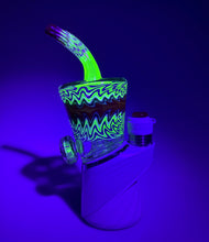 Load image into Gallery viewer, Fully Worked Puffco Peak Top w/Illuminati UV Glass